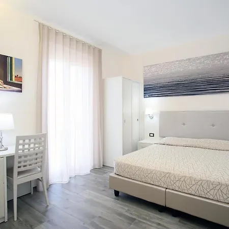 Door Bed & Breakfast Vieste